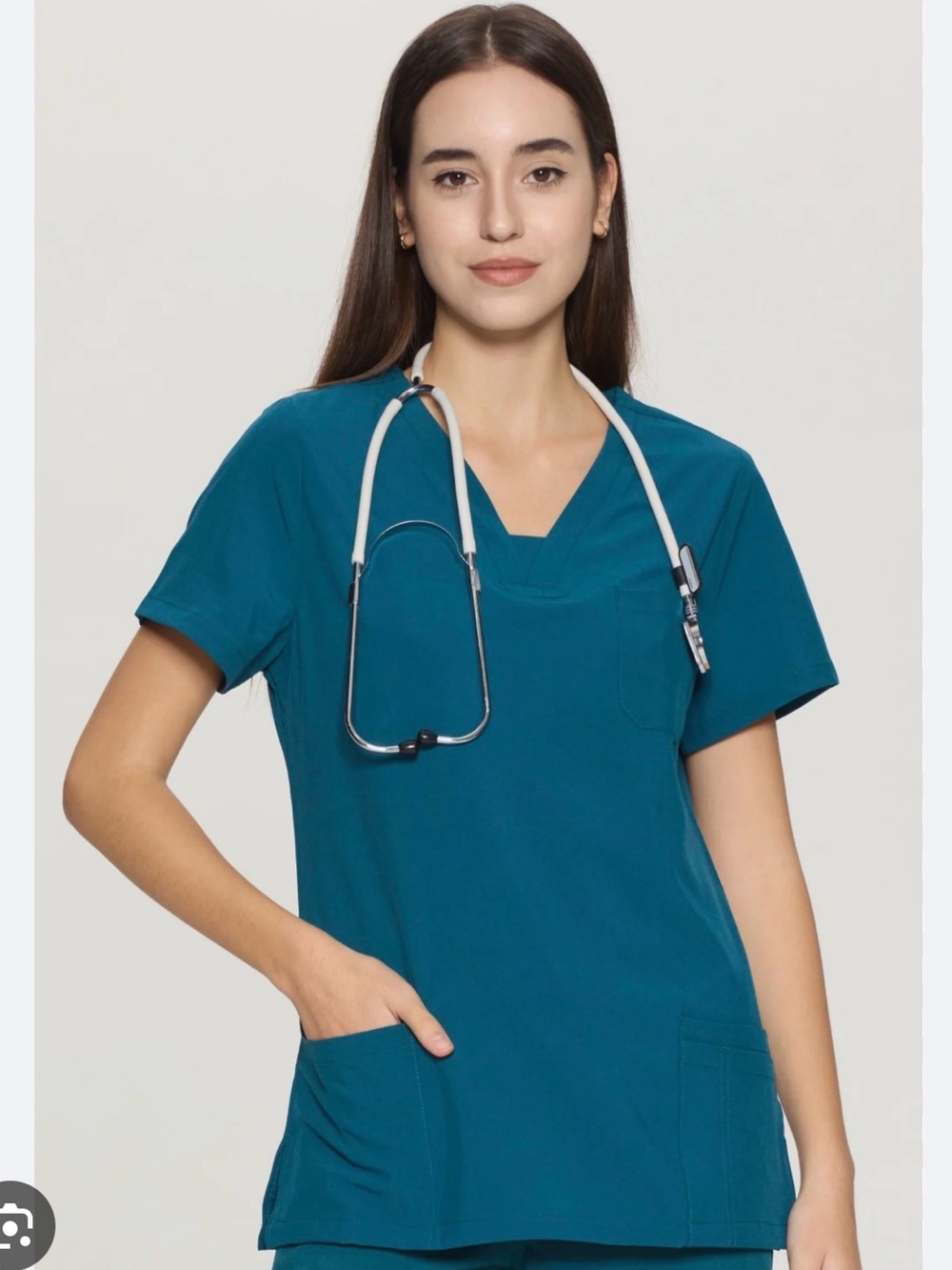 COZYFIT  V-Neck Collar Patch Women Scrub Tops with 3 Pockets Size Medium